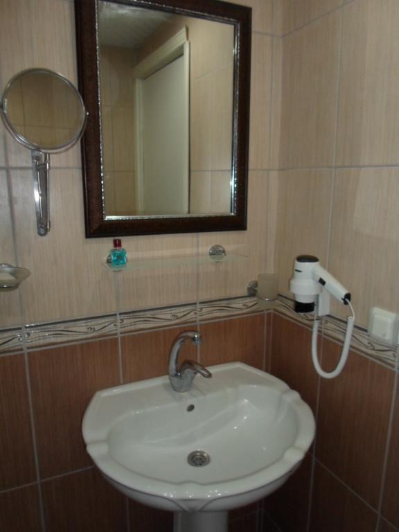 Hotel Hani Armutalan Cameră foto