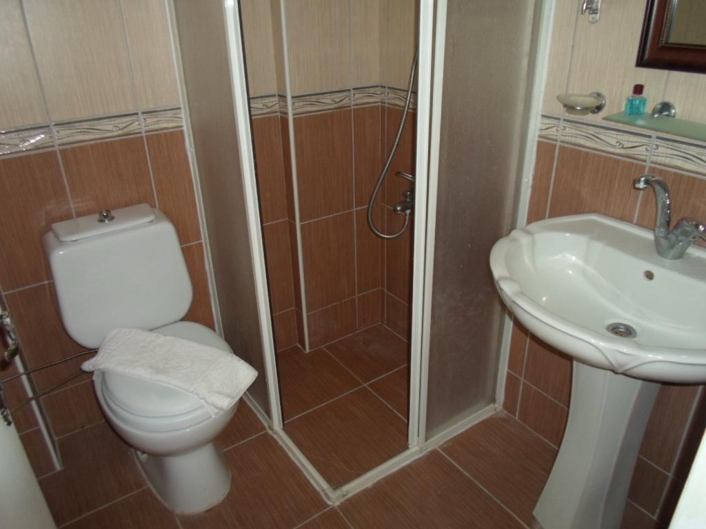 Hotel Hani Armutalan Cameră foto